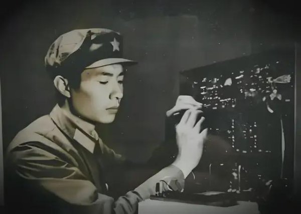 现金九游体育app平台李玉祥的东西靠着门口-九游(中国体育)娱乐 官方网站